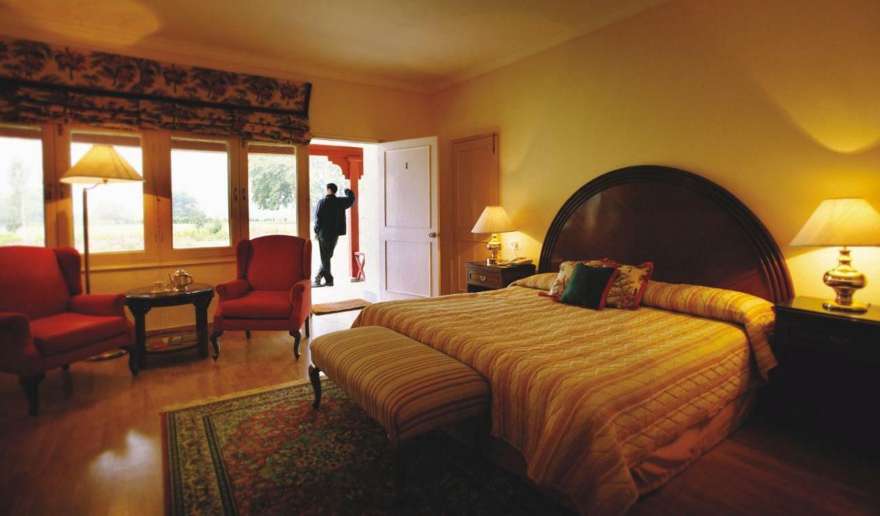 The Lalit Grand Palace Srinagar Bilik gambar